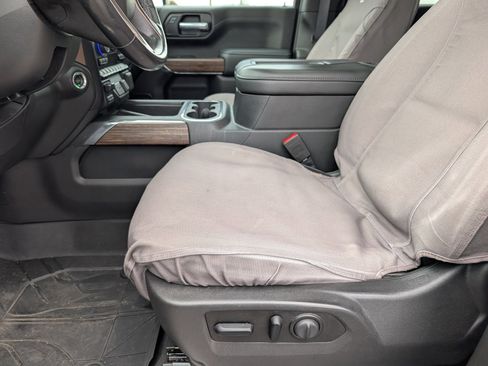 Used 2020 Chevrolet Silverado 1500 High Country w/ Technology Package image 7