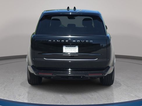 Used 2025 Land Rover Range Rover Long Wheelbase SE image 6