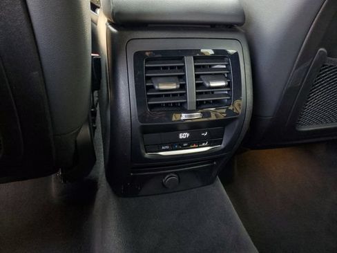 Used 2019 BMW X3 xDrive30i w/ Driving Assistance Package AWD/4WD image 18