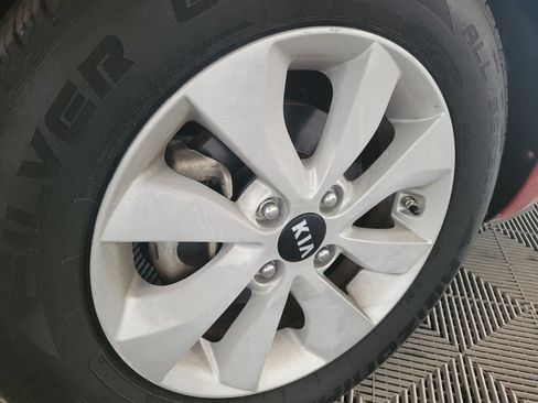 Used 2016 Kia Rio EX FWD image 31
