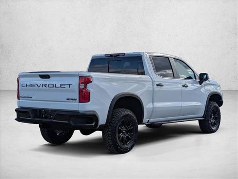 New 2026 Chevrolet Silverado 1500 ZR2 w/ LPO, Dark Essentials Package AWD/4WD image 5