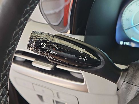 Used 2024 Hyundai Palisade SEL w/ Premium Package FWD image 29