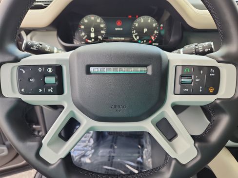 Used 2024 Land Rover Defender 130 S image 16