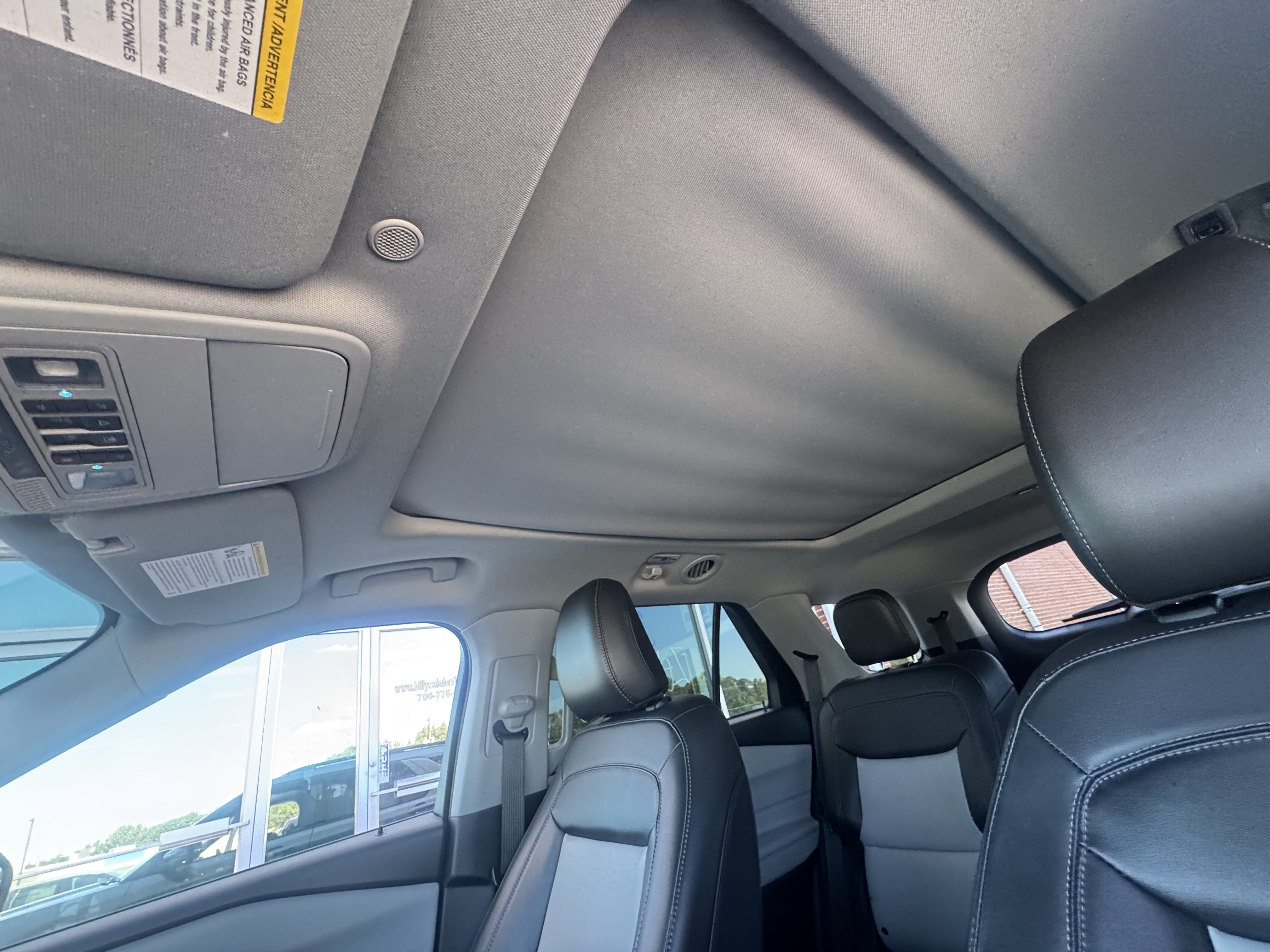Used 2023 Ford Explorer XLT w/ Equipment Group 202A RWD image 21