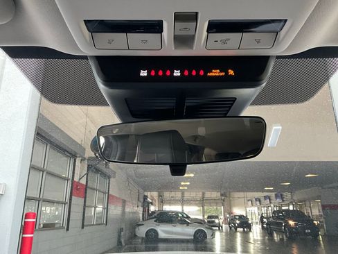 Used 2025 MAZDA CX-90 3.3 Turbo w/ Preferred Package image 18