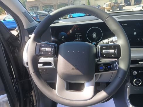 New 2026 Hyundai Ioniq 9 Limited image 18