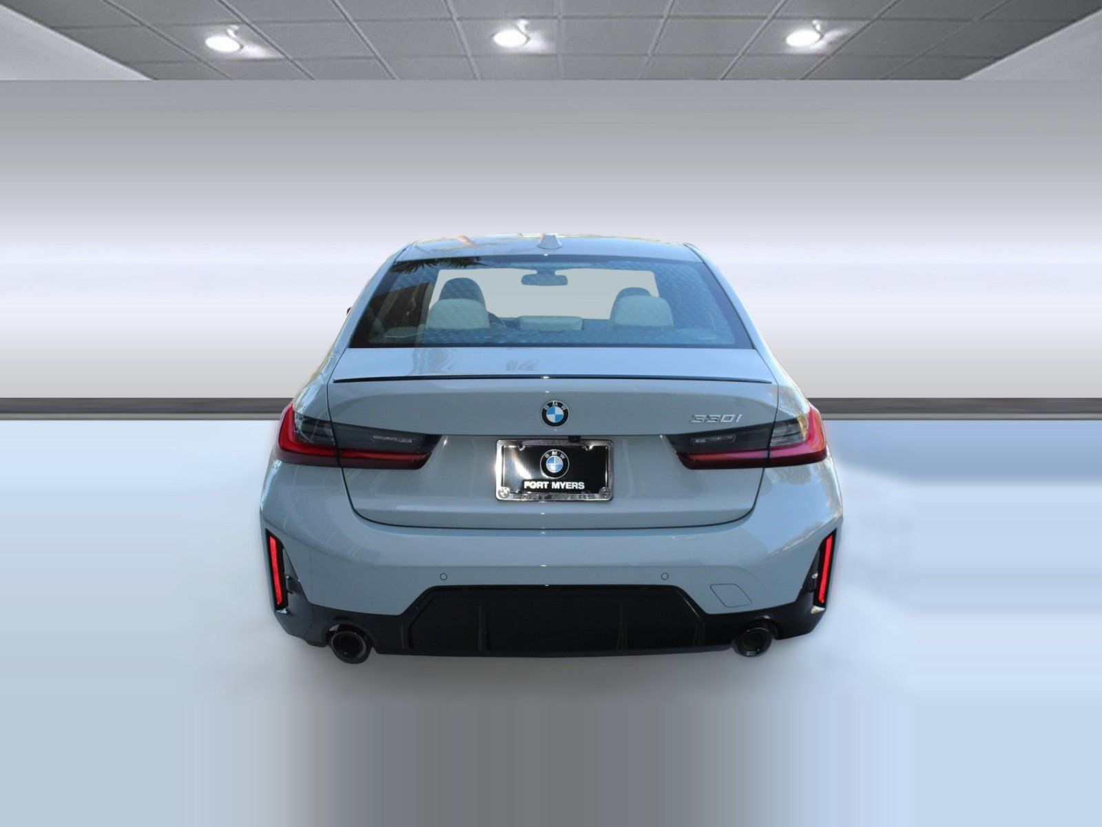 Used 2026 BMW 330i Sedan w/ M Sport Package RWD image 10