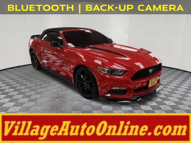 Used 2015 Ford Mustang Convertible RWD image 5