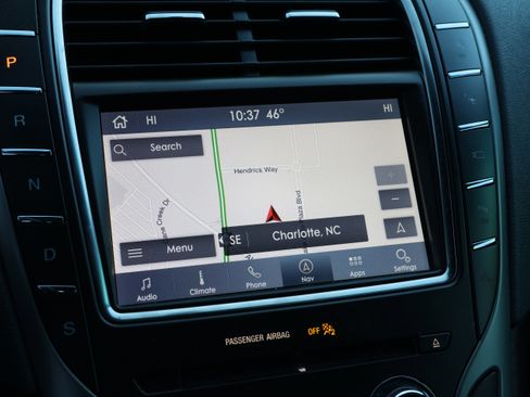 Used 2020 Lincoln Nautilus Reserve w/ Equipment Group 201A image 24