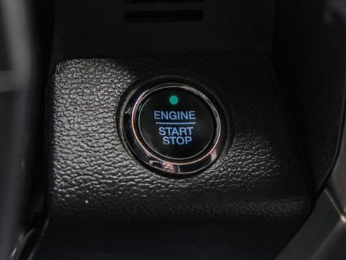 Used 2022 Ford F350 Platinum w/ FX4 Off-Road Package AWD/4WD image 21