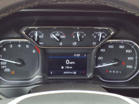 Used 2020 GMC Sierra 1500 SLE w/ SLE Value Package image 25
