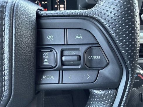 Used 2025 Toyota Tacoma SR5 image 25