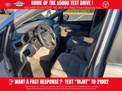 Used 2016 Honda Odyssey SE