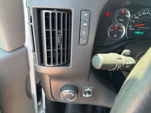 Used 2024 GMC Savana 2500 w/ Driver Convenience Package RWD image 17