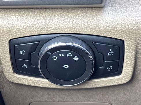 Used 2021 Ford F250 Lariat w/ Chrome Package image 20