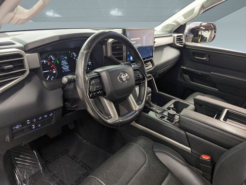Used 2022 Toyota Tundra Limited image 3