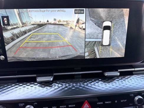 Used 2024 Kia Carnival SX Prestige image 33