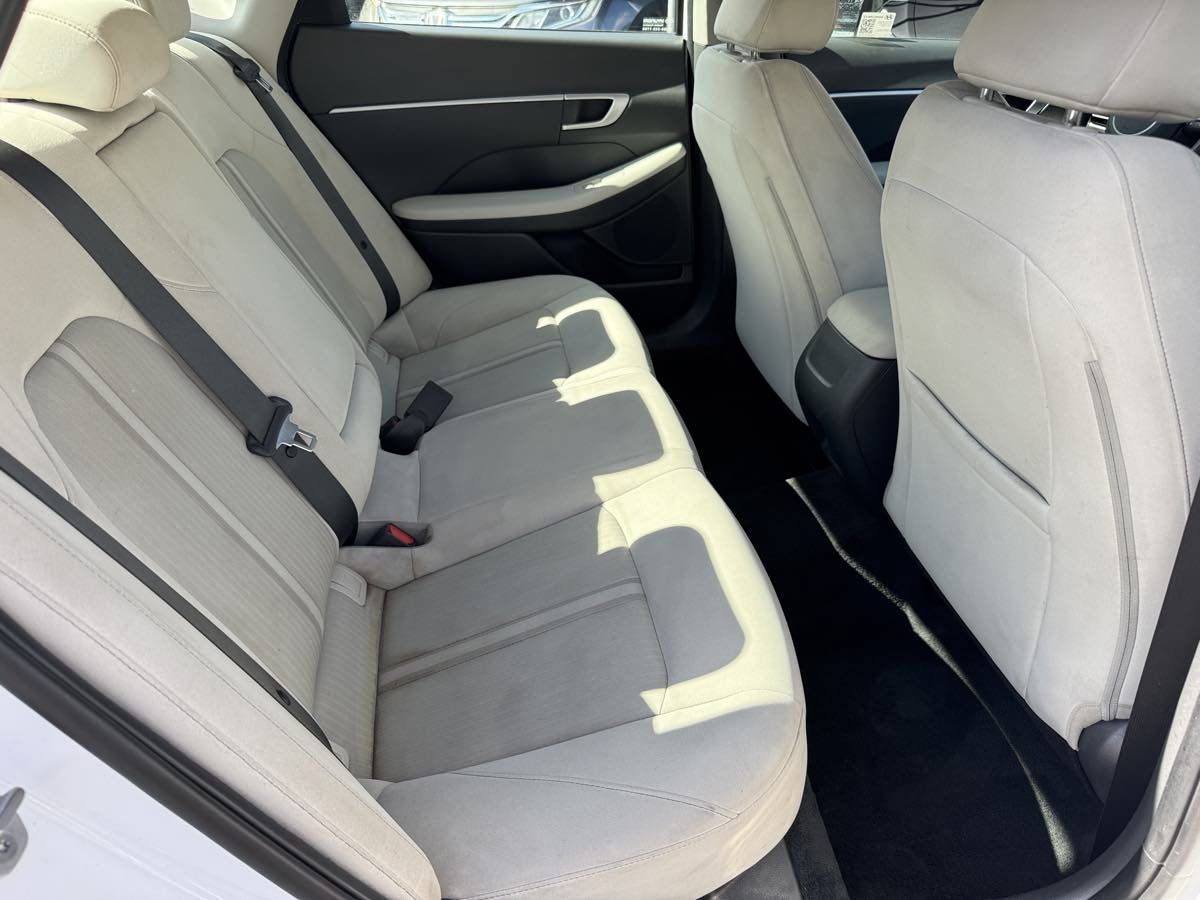 Used 2025 Hyundai Sonata SEL FWD image 17