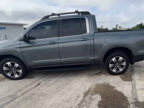 Used 2017 Honda Ridgeline RTL-T image 13