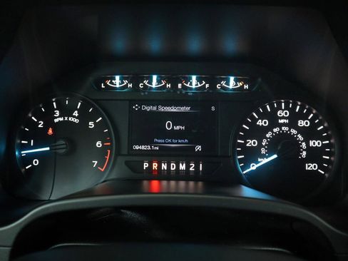 Used 2017 Ford F150 XL w/ Equipment Group 101A Mid RWD image 25