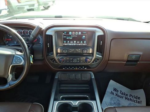 Used 2019 Chevrolet Silverado 3500 High Country w/ Duramax Plus Package image 13