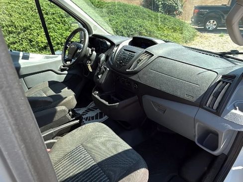 Used 2018 Ford Transit 150 130 Low Roof RWD image 36