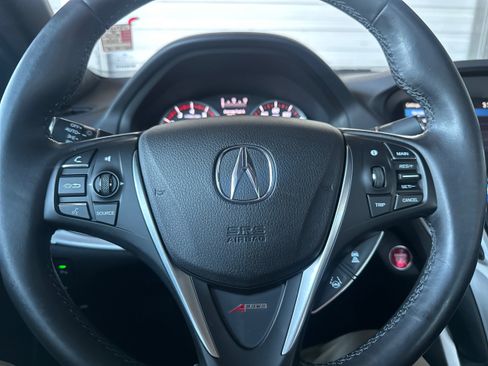 Used 2018 Acura TLX V6 w/ Technology & A-SPEC Pkg AWD/4WD image 18