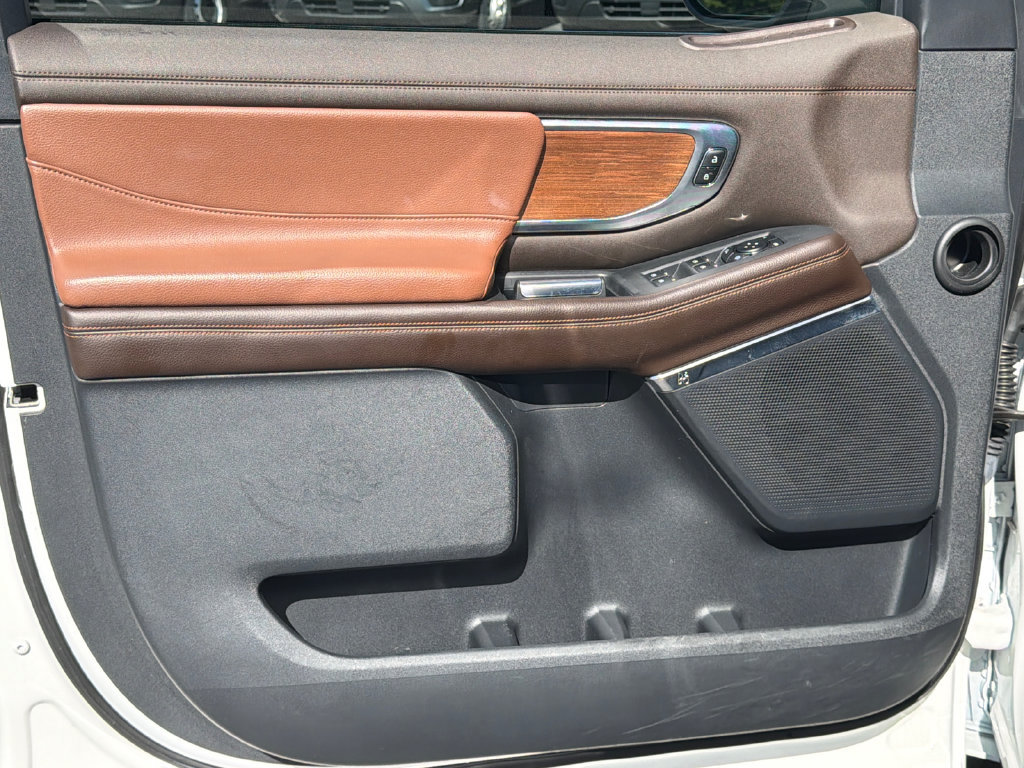 Used 2025 Ford Expedition King Ranch AWD/4WD image 10