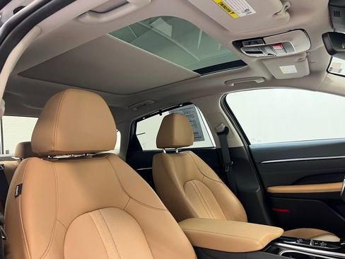 Used 2023 Hyundai Sonata Limited image 32