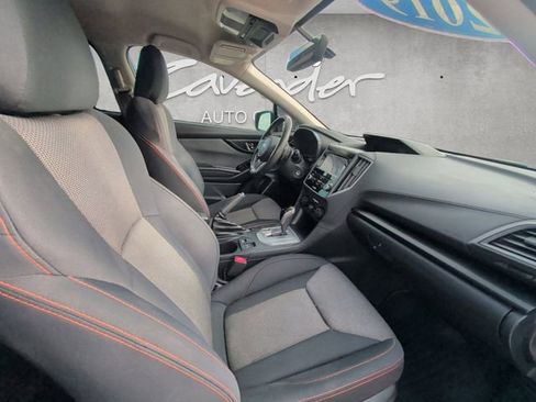 Used 2019 Subaru Crosstrek 2.0i Premium image 24