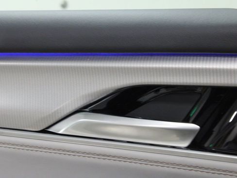 Used 2023 Jeep Grand Wagoneer 4WD image 18