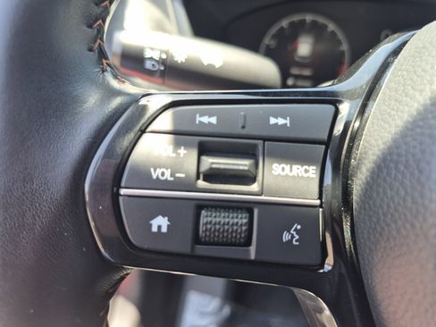 Used 2025 Honda HR-V Sport image 22
