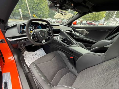 New 2025 Chevrolet Corvette Z06 image 13