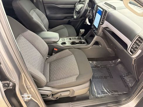 Used 2025 Ford Ranger XL w/ Trailer Tow Package image 28