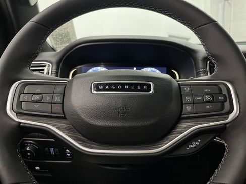 Used 2024 Jeep Wagoneer Series III w/ Convenience Group I image 17