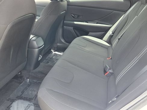 Certified 2025 Hyundai Elantra SEL w/ Cargo Package FWD image 11