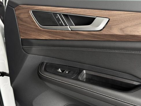 New 2026 Volkswagen Atlas SE AWD/4WD image 24