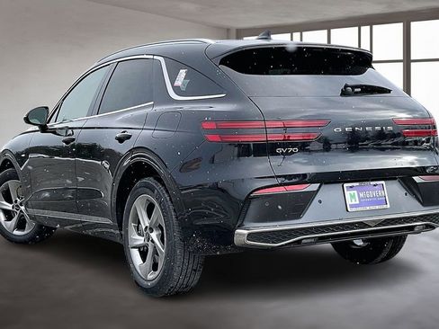 New 2026 Genesis GV70 2.5T Advanced image 3