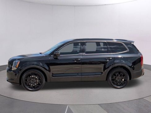 Used 2021 Kia Telluride EX w/ EX Premium Package AWD/4WD image 2
