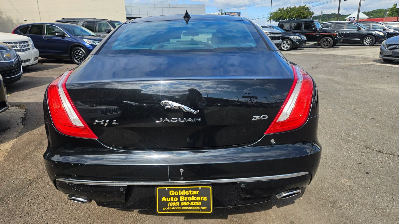 Used 2016 Jaguar XJ L Portfolio RWD image 6