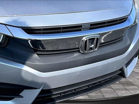 Used 2016 Honda Civic EX-T image 28
