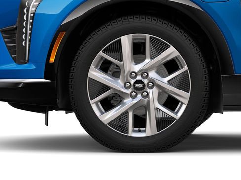 New 2026 Cadillac Optiq Luxury 1 image 40