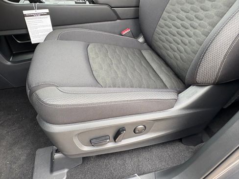 New 2026 Nissan Pathfinder SV image 20