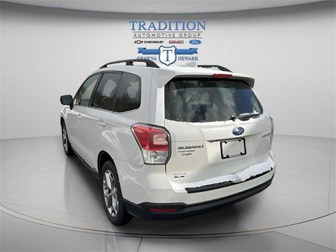 Used 2018 Subaru Forester 2.5i Touring w/ Popular Package #2 image 3