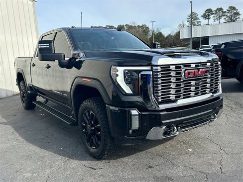 Used 2024 GMC Sierra 2500 Denali w/ Denali Reserve Package image 4