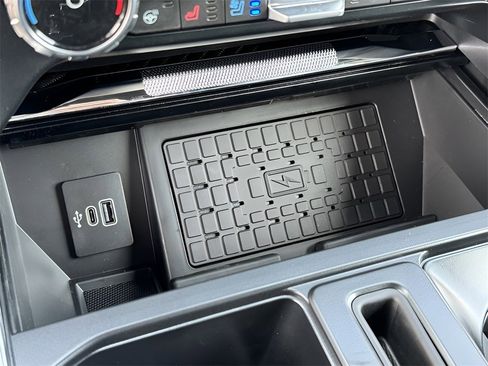 New 2025 Ford F150 Raptor image 21