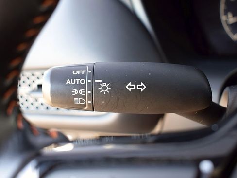 Used 2025 Honda HR-V Sport image 22