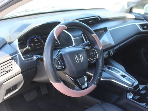Used 2021 Honda Clarity Plug-In Hybrid image 11