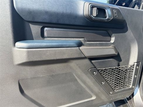Used 2022 Ford Bronco Outer Banks image 19