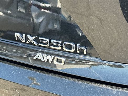 Used 2025 Lexus NX 350h AWD w/ Accessory Package (2T) image 34